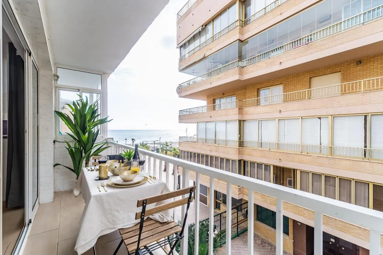 Fuengirola Paseo Maritimo Deluxe Apartment By The Beach