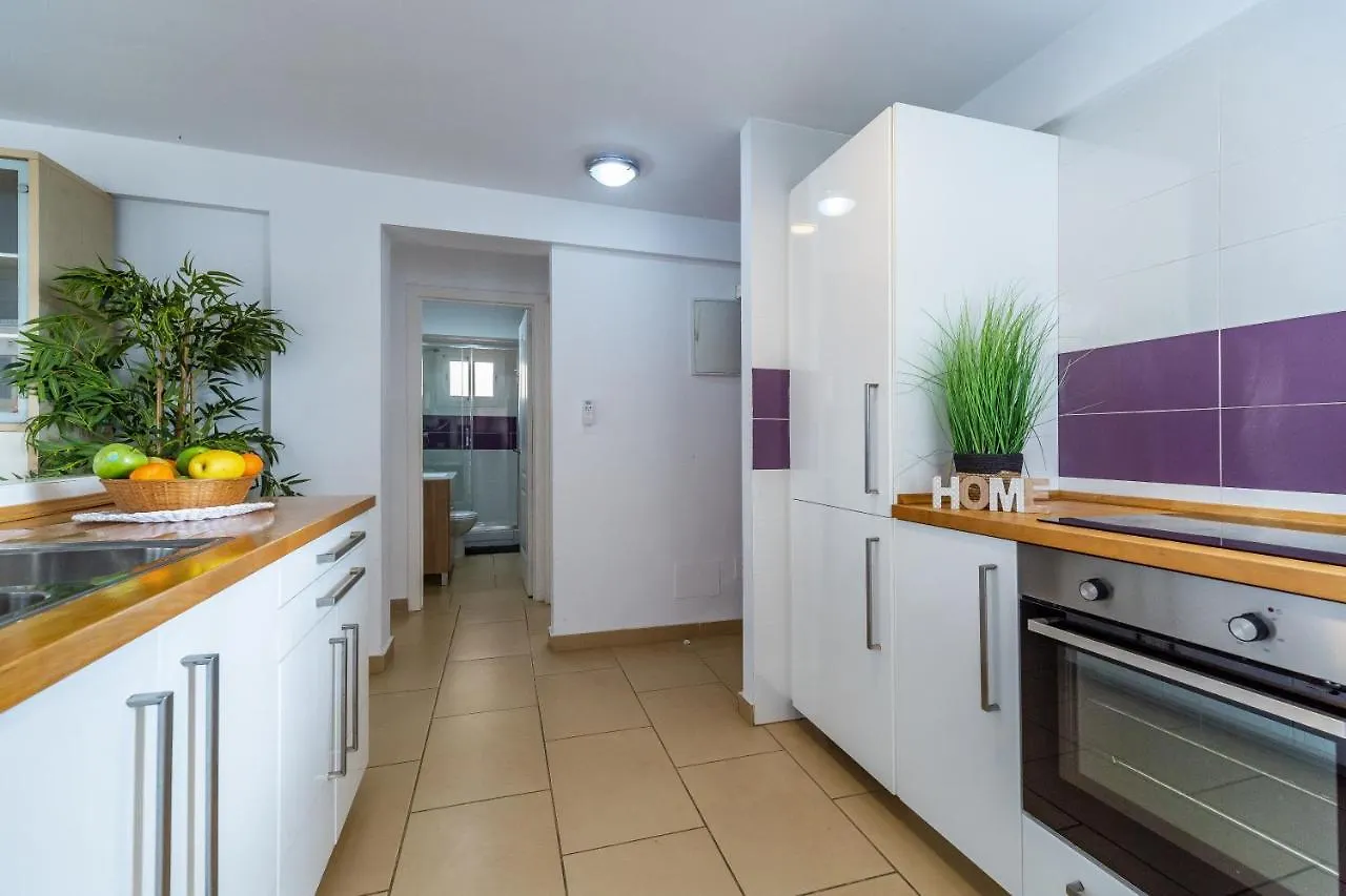 Fuengirola Paseo Maritimo Deluxe Apartment By The Beach