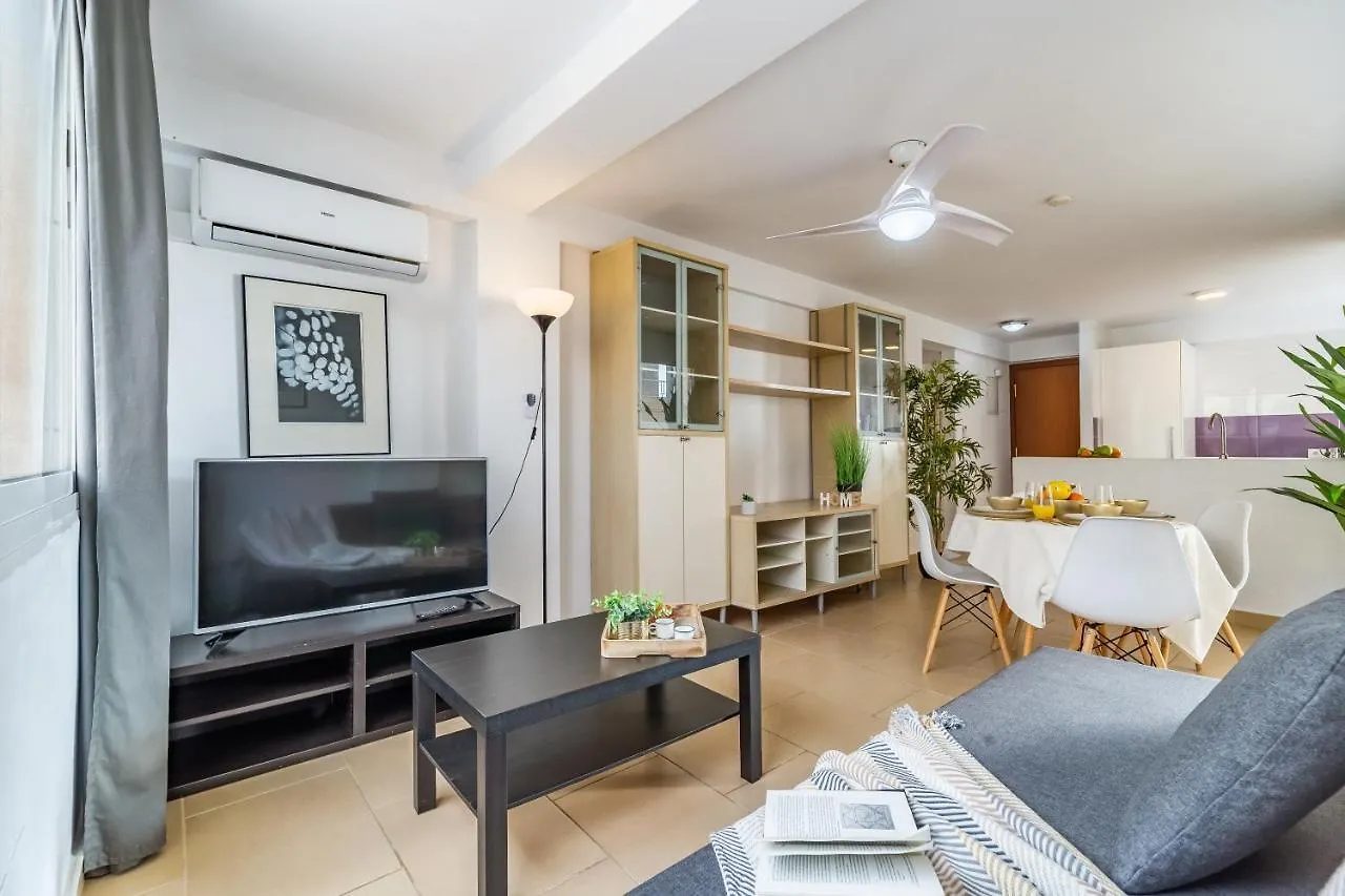 Fuengirola Paseo Maritimo Deluxe Apartment By The Beach