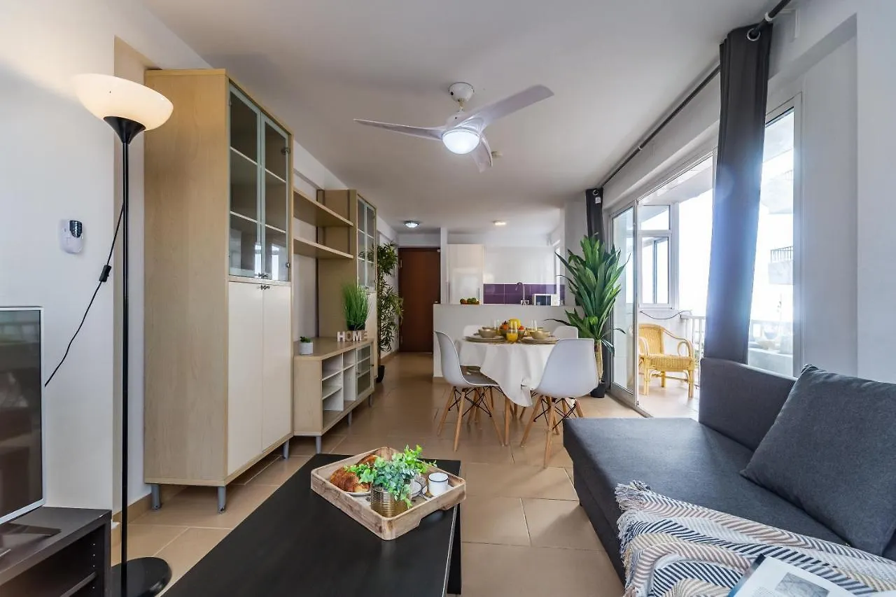 Fuengirola Paseo Maritimo Deluxe Apartment By The Beach