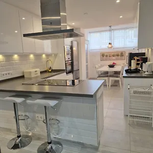 Luxurious Three Bedroom Duplex Close To Apartamento Fuengirola